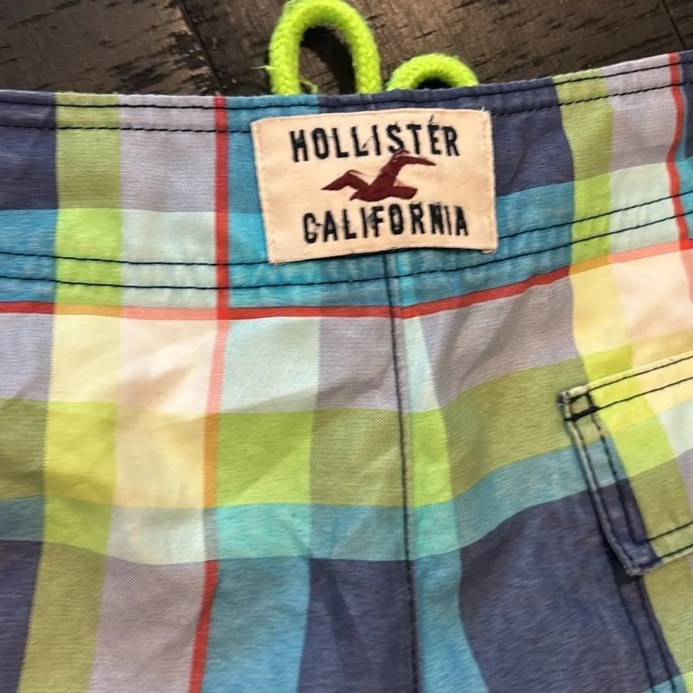 Hollister Y2K Men’s Plaid Board Shorts Beach Resort Wear Large